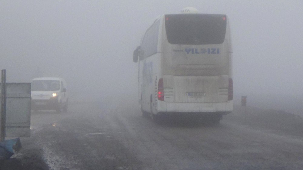 Zonguldak-istanbul Karayolunda Yoğun Sis Oluştu