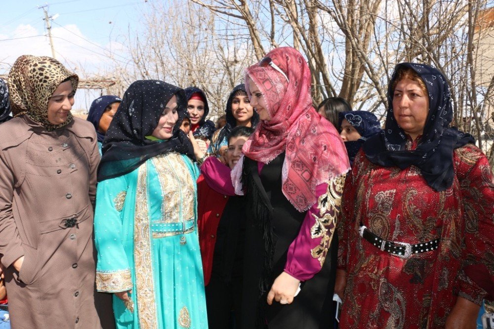 Akçakale Belediyesi Evet İçin Çalmadık Kapı Bırakmayacak