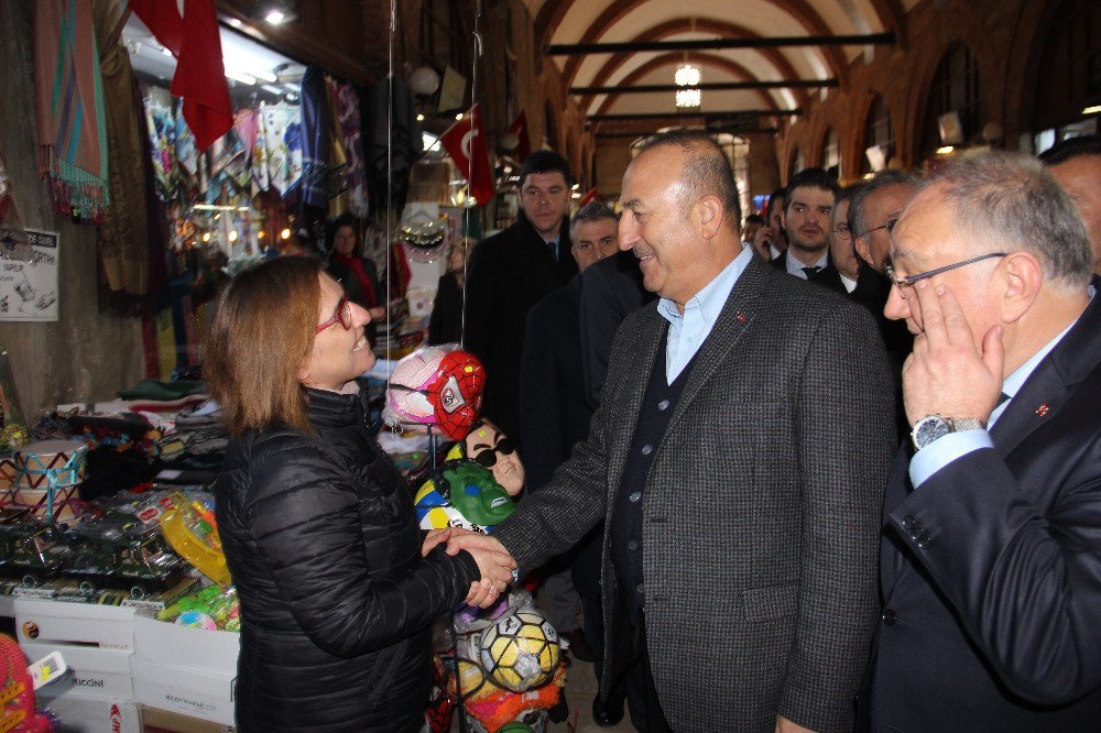 Bakan Çavuşoğlu: "Avrupa Birliği Dağılıyor"