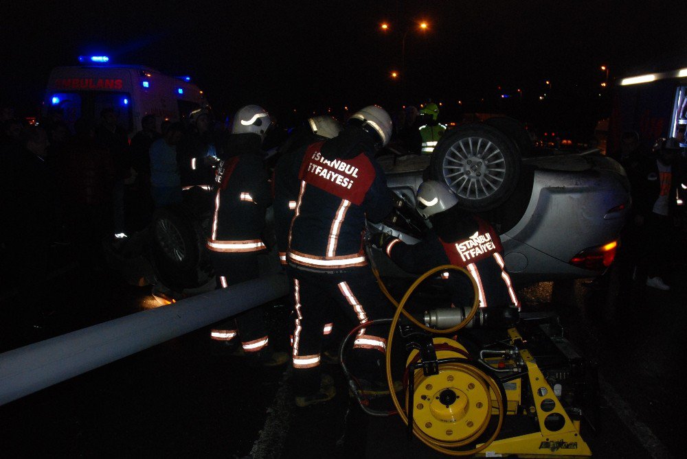 E-5 Karayolunda Takla Atan Otomobilin Sürücüsü Feci Şekilde Hayatını Kaybetti