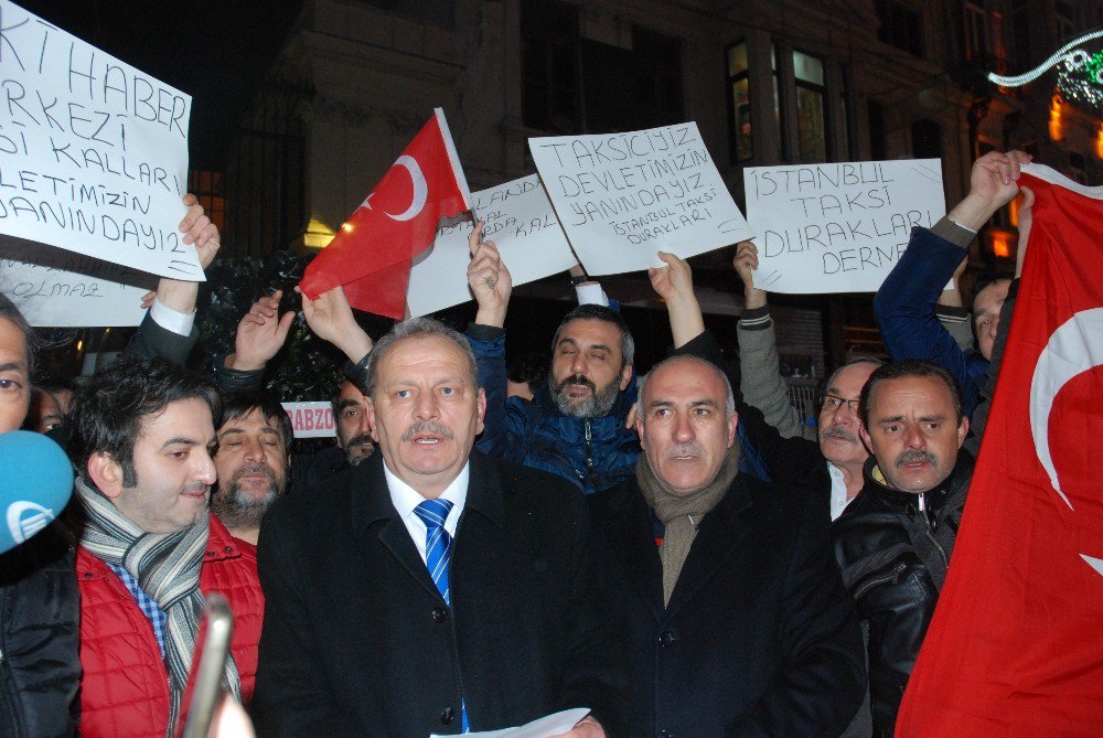 İstanbul Taksi Durakları Derneğinden ‘Hollanda’ Protestosu