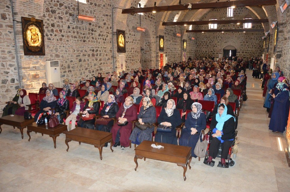 Müftülükten ’Bilgi Ve Değer Bağlamında Kadın’ Paneli