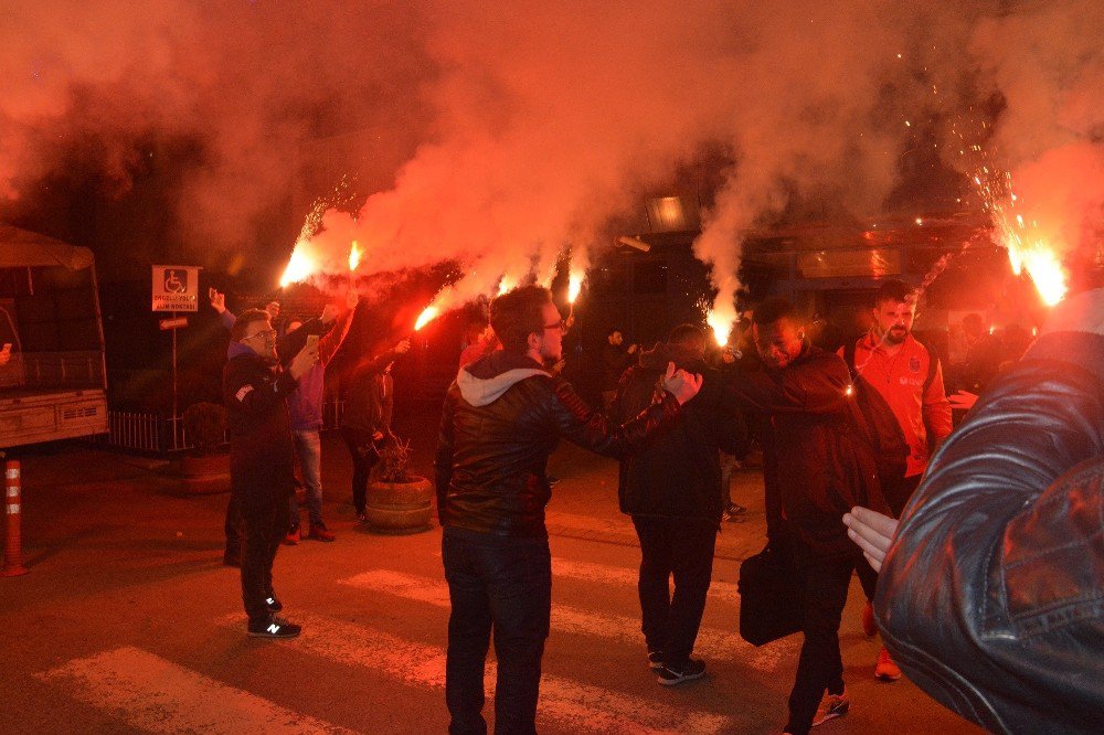 Trabzonspor’a Coşkulu Karşılama