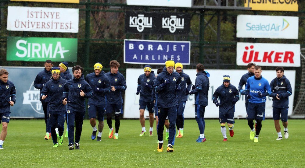 Fenerbahçe’de Konyaspor Maçı Hazırlıkları Devam Ediyor