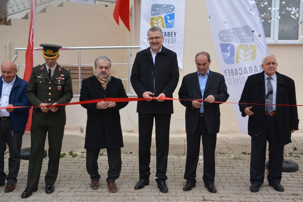 Karacabey’in Kırsal Mahallerine Yatırım