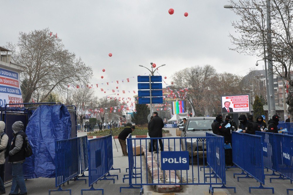 Afyonkarahisar Cumhurbaşkanı Erdoğan’ı Bekliyor