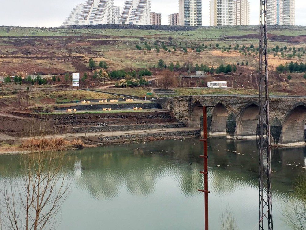 Tarihi Ongözlü Köprü, 8 Gözlü Kaldı