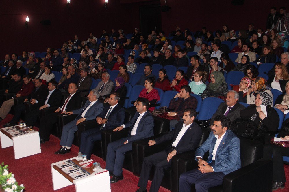 Elazığ’da ’Tıp Bayramı Konseri’ Verildi