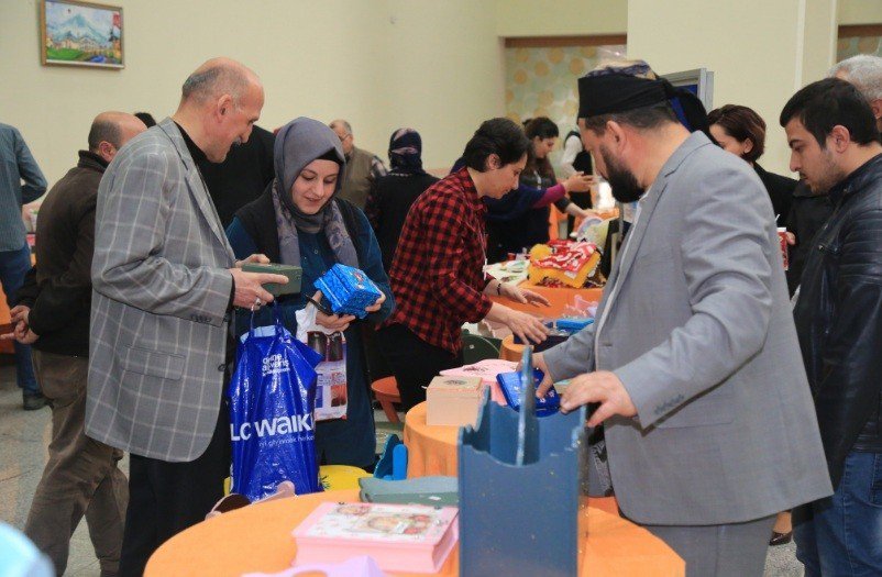 Beah’ta “Toplum Ruh Sağlığı Merkezi” Hastalarından El Sanatları Sergisi