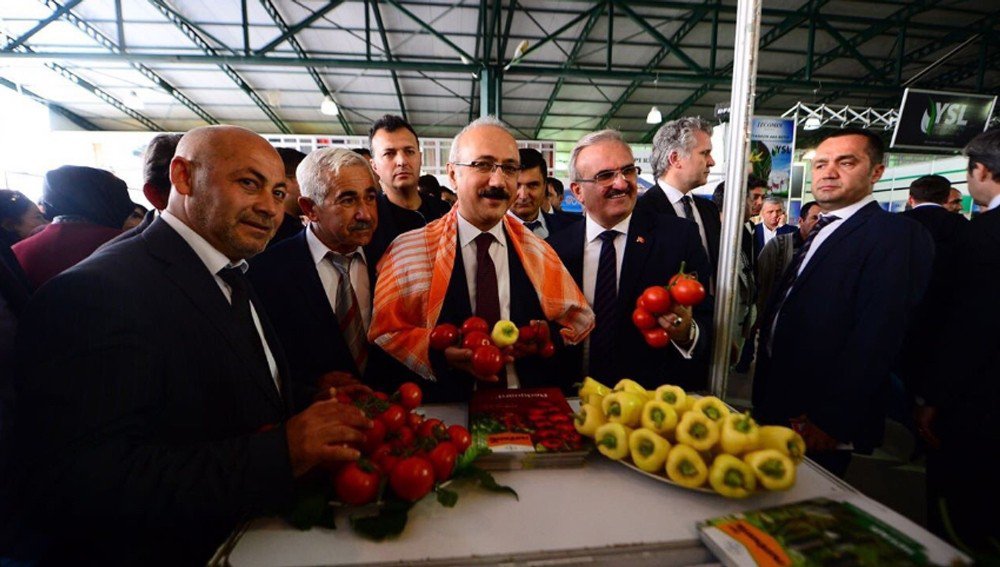 Bakan Elvan, De-myra 4. Tarım Fuarını Açtı