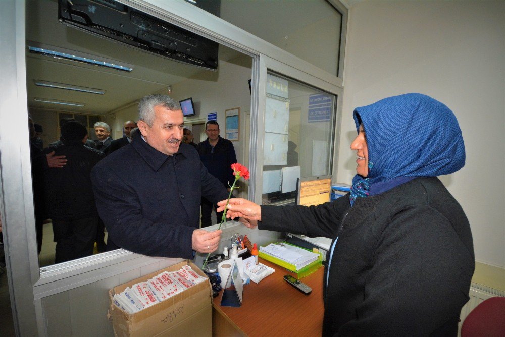 Başkan Baran, Sağlık Çalışanlarını Ziyaret Etti