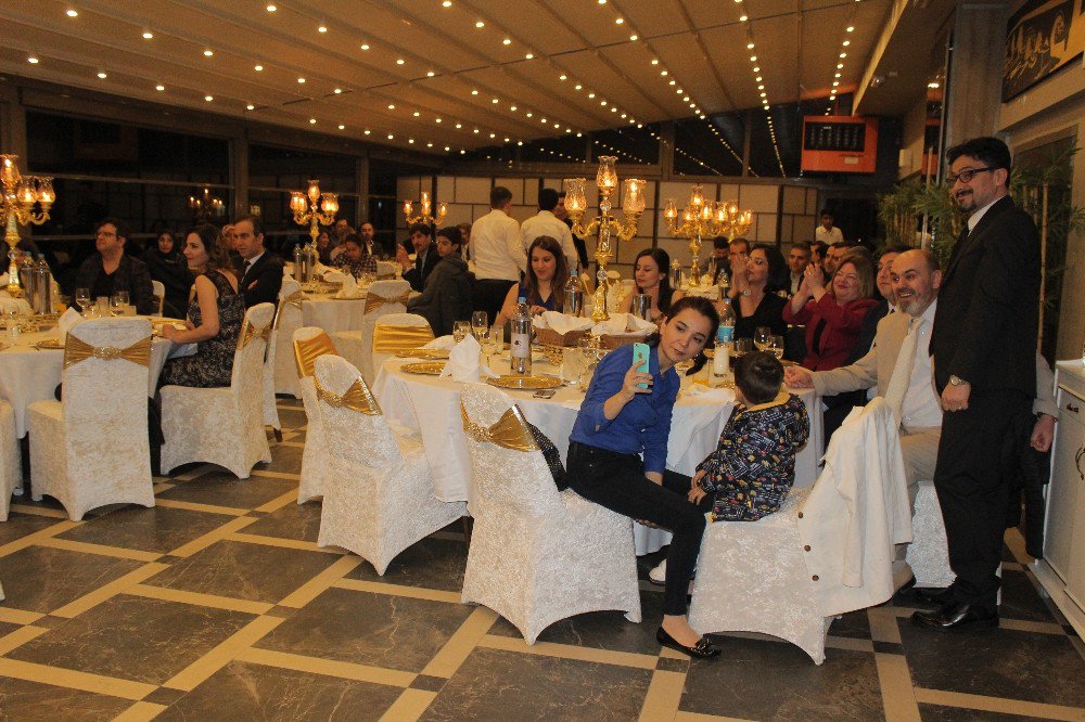 Medical Park Ailesi, Tıp Bayramını Kutladı