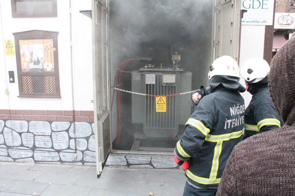 Elektrik Trafosu Patladı, Panik Yaşandı