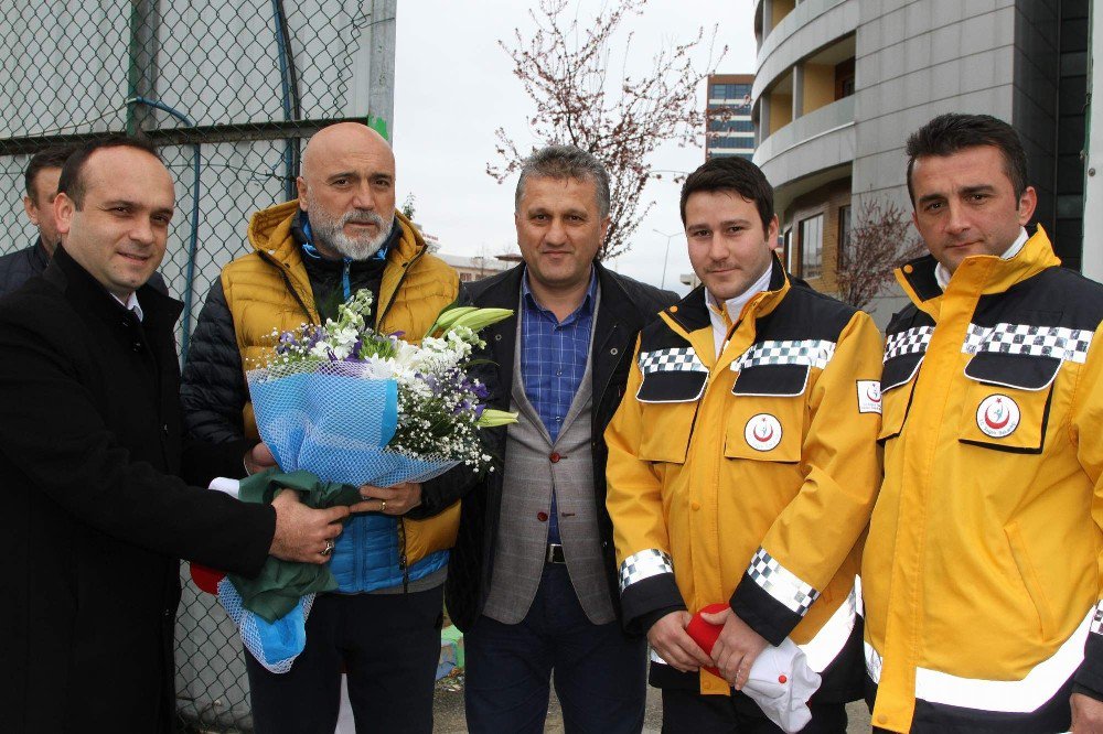 Çaykur Rizesporlu Futbolculardan "Yaşama Yol Ver" Kampanyasına Destek