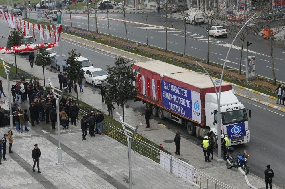 Sultangazi Belediyesi’nden Şırnak Uludere’ye 2 Tır Dolusu Yardım