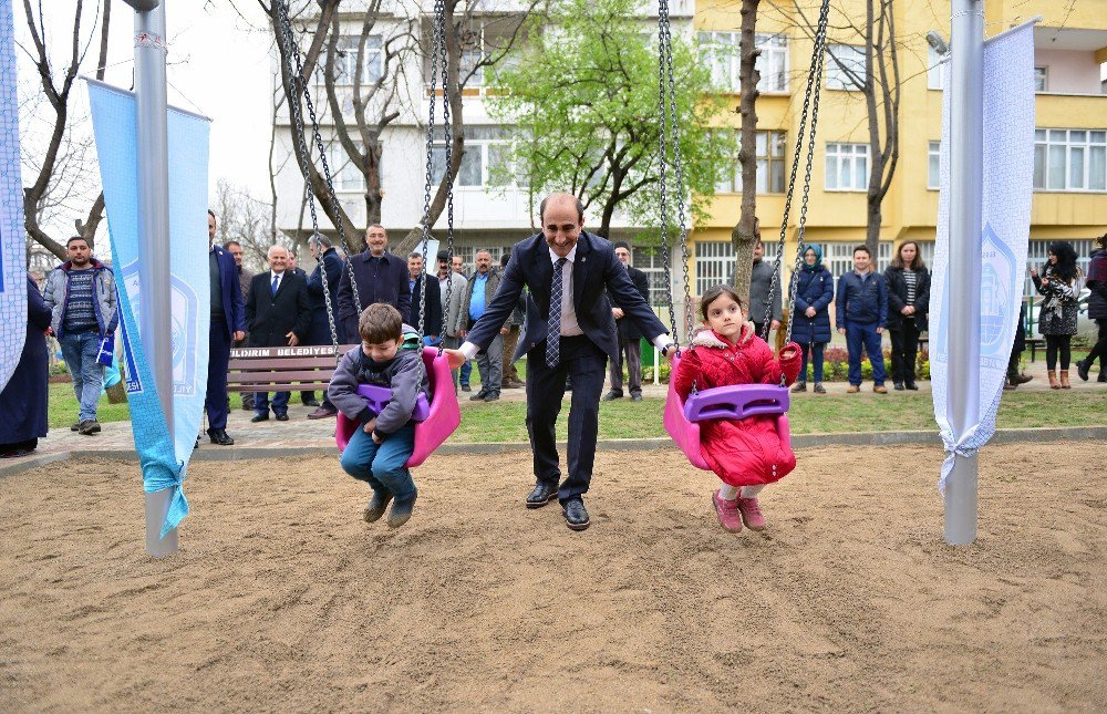 Vatan Mahallesi’ne “Sevgi Bahçesi”