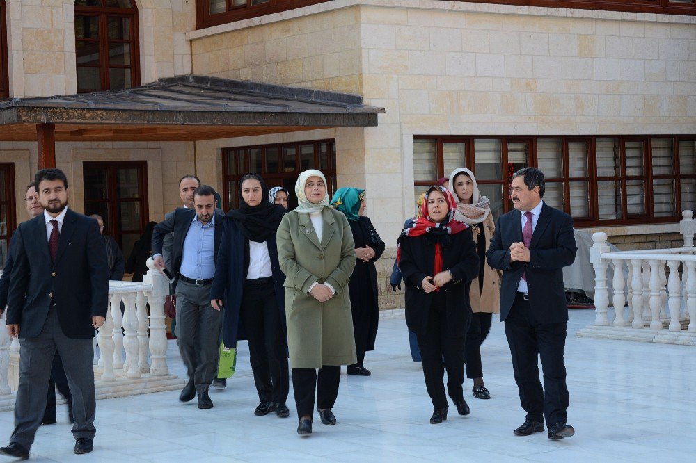 Başbakan Yardımcısı Numan Kurtulmuş’un Eşi Sevgi Kurtulmuş Darende’yi Ziyaret Etti