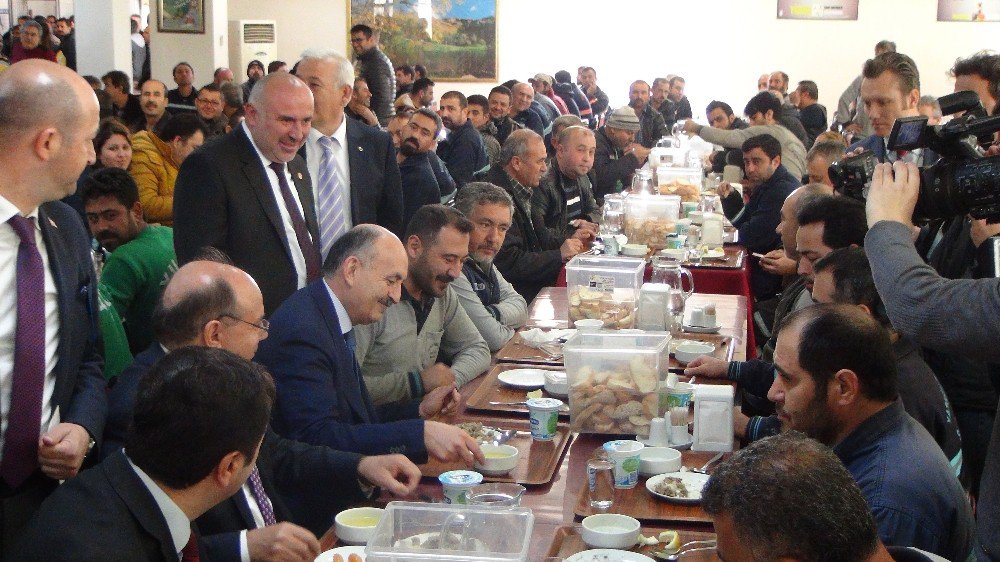 Çalışma Ve Sosyal Güvenlik Bakanı Mehmet Müezzinoğlu;