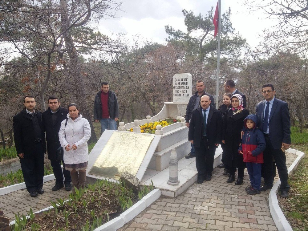 Sgk Personeli, Çanakkale Kahramanı Koca Seyit’i Mezarı Başında Andı