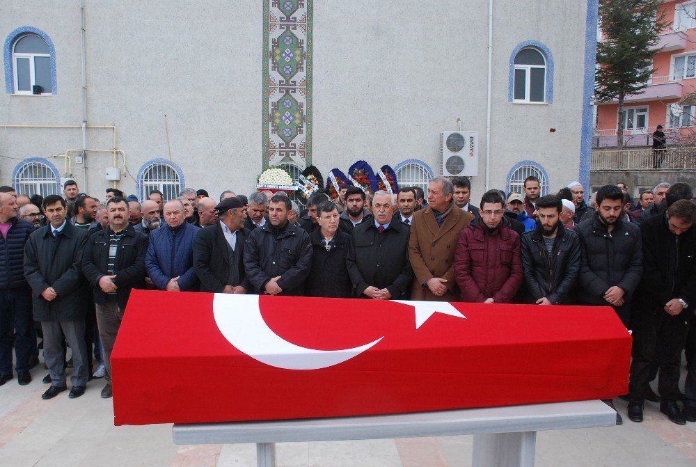 Trafik Kazasında Ölen Polis Memuru Son Yolculuğuna Uğurlandı