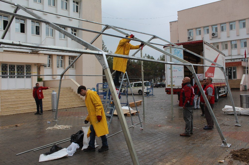 Kızılay Ekipleri Tamamlanan Çalışmaların Ardından Samsat’tan Ayrıldı