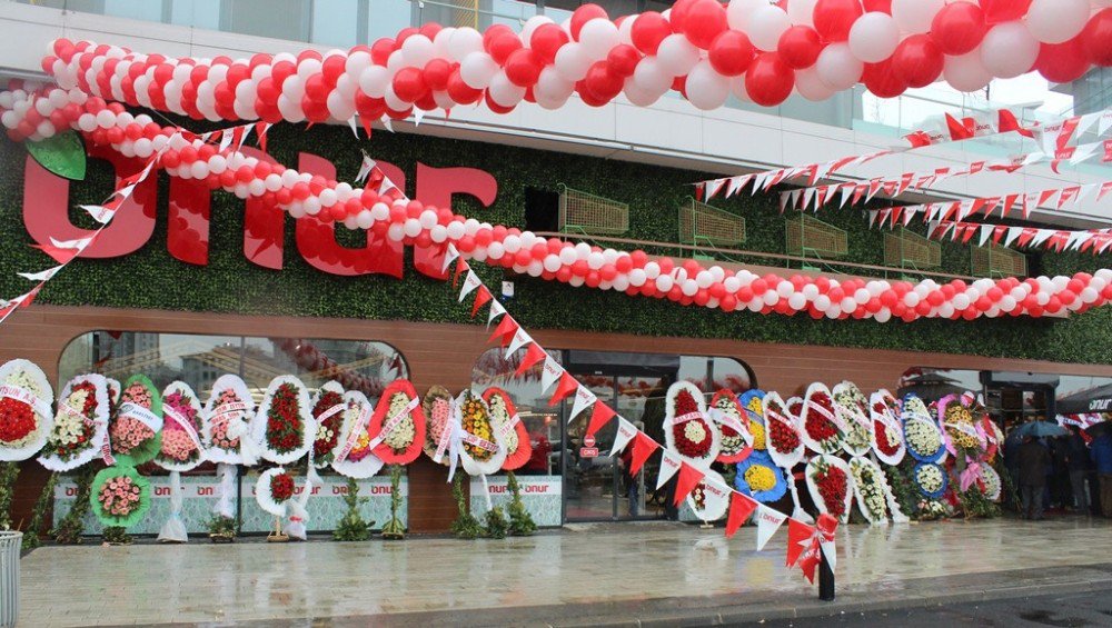 Onur Market, 154’üncü Mağazasını Batışehir’de Açtı