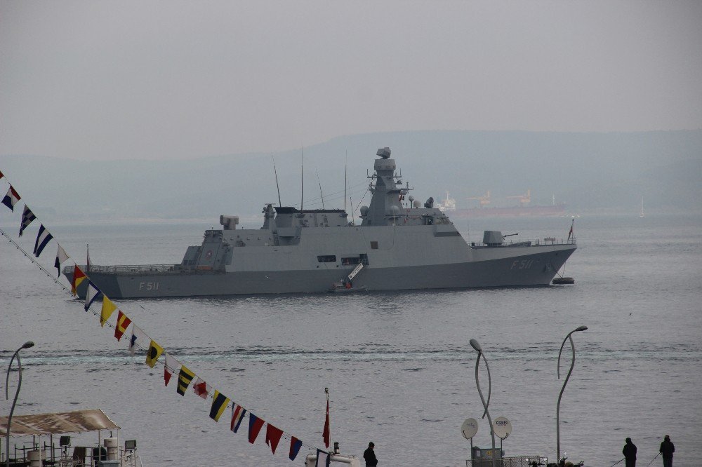 Çanakkale Boğazı’nda Tören Hazırlıkları