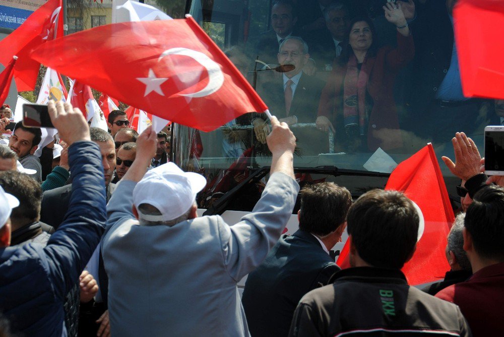 Kılıçdaroğlu’ndan Anayasa Değişikliği Teklifine ’Frensiz Otobüs’ Benzetmesi