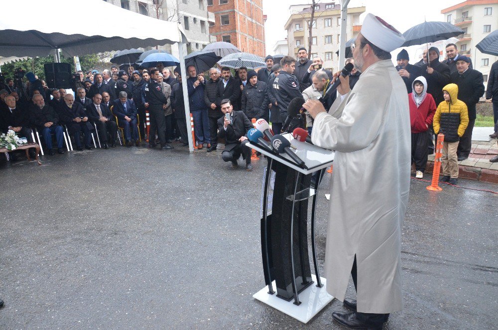 Diyanet İşleri Başkanı Görmez: “Diyanet İşleri Başkanlığı Sadece Türkiye’nin Değil Tüm Müslüman Kardeşlerimizindir”