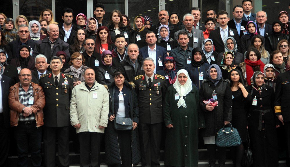 Genelkurmay Başkanı Akar: “Ağlamayın Gülün”