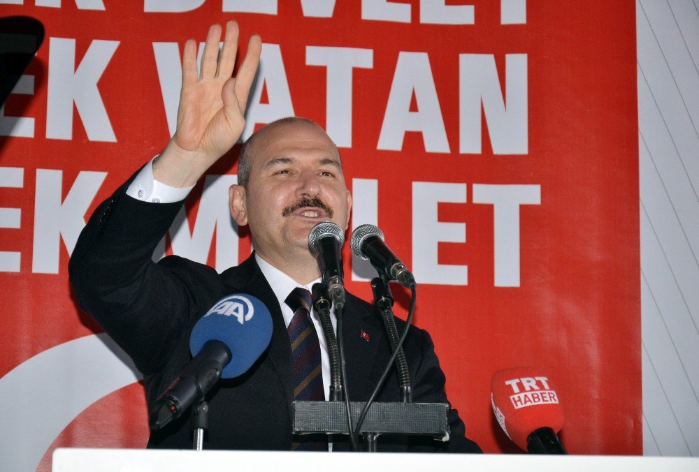 Bakan Soylu Yüksekova’da