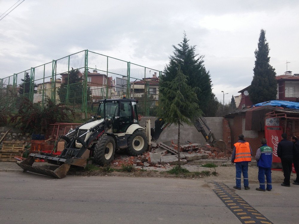 İzmit’te Kaçak Yapıya Geçit Yok