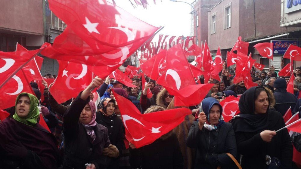 Bakan Akdağ: "’Evet’e Karşı Çıkan Politikacılar; Gittiğiniz Yol Sizi Duvara Toslatacak"