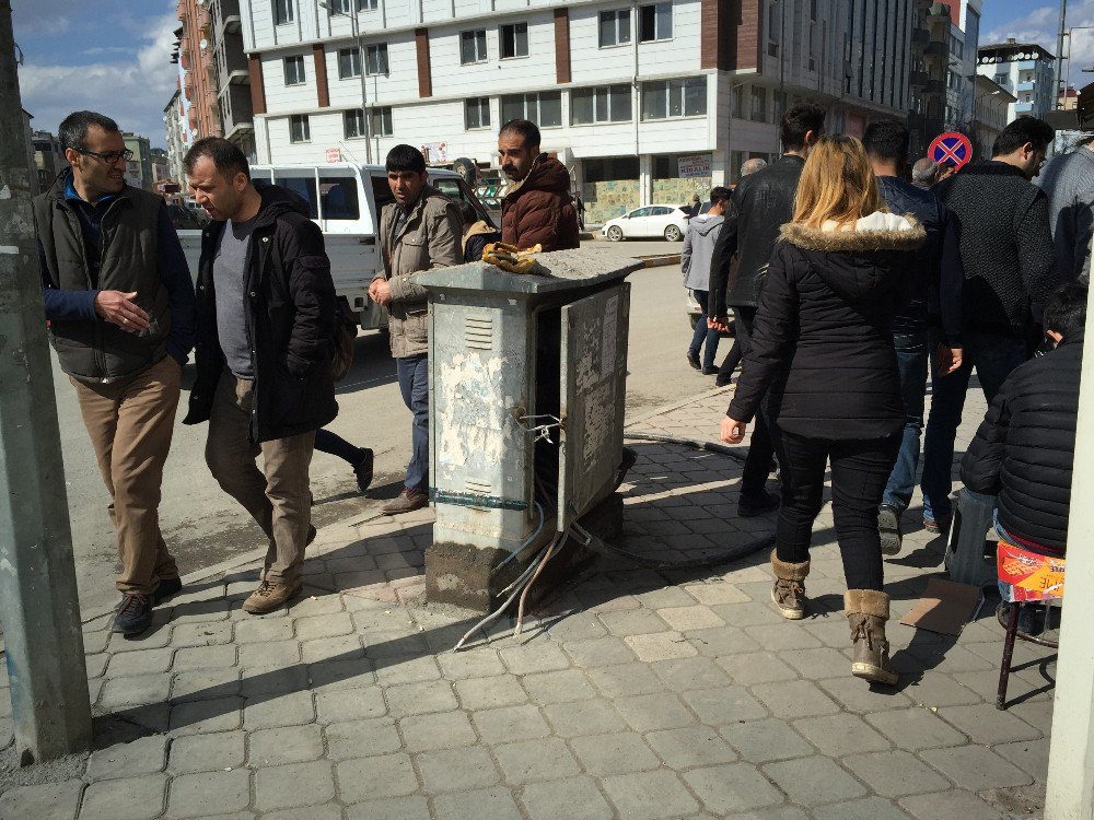 Iğdır’da Enerji Boxu Tehlike Saçıyor