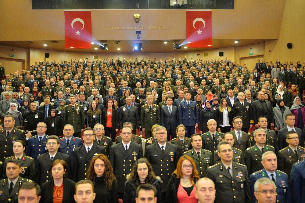 Genelkurmay Başkanı Orgeneral Akar, 18 Mart Şehitler Günü Anma Töreni’ne Katıldı