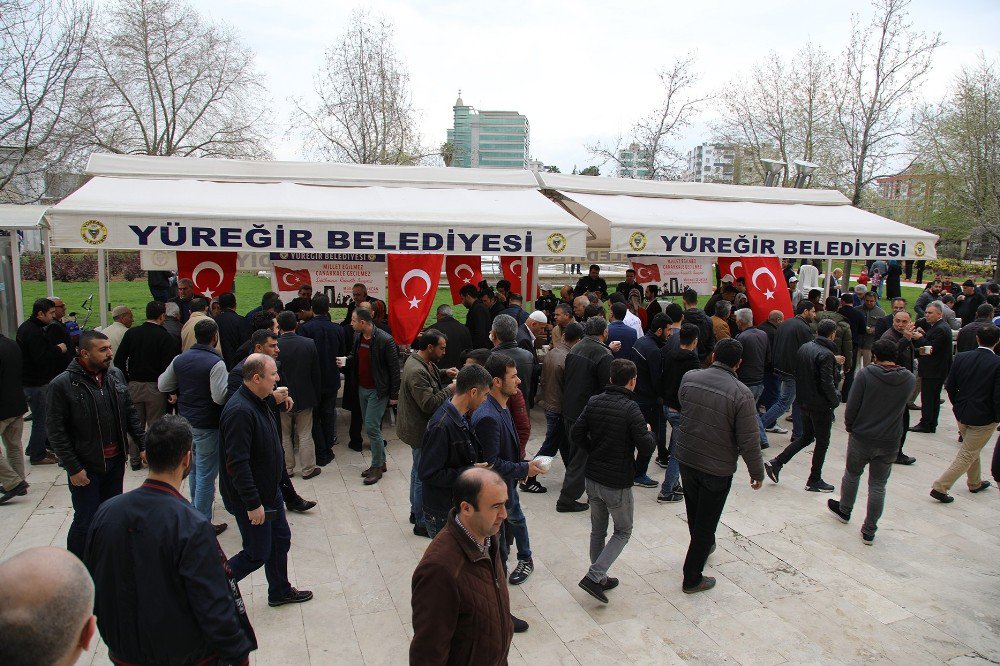 Başkan Çelikcan Kırık Buğday Çorbası Dağıttı