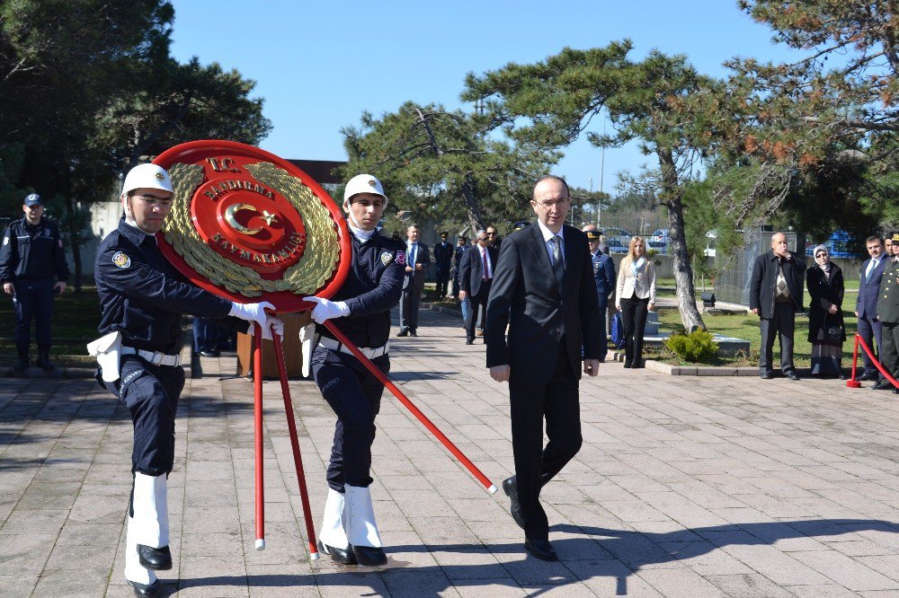 Çanakkale Şehitleri Törenle Anıldı