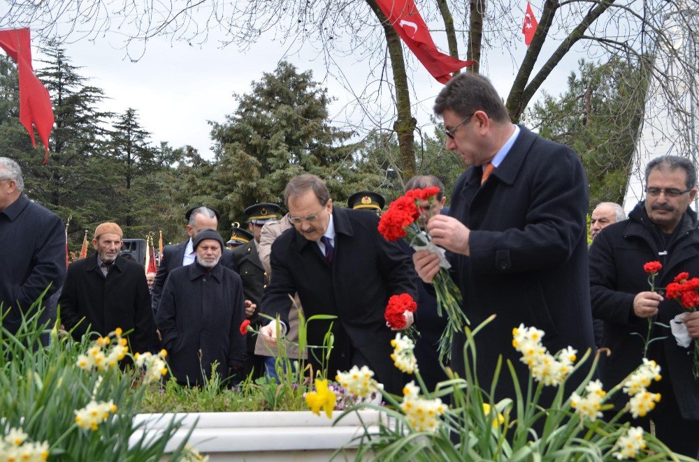 Bafra’da Şehitler Dualarla Anıldı