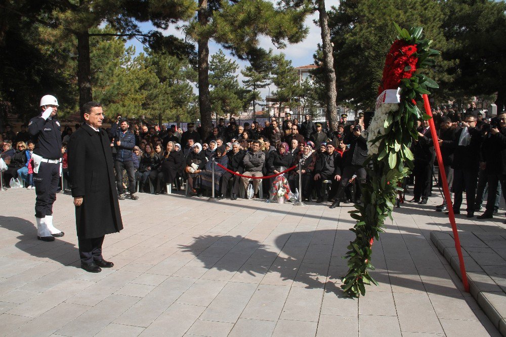 Şehitler Gözyaşları Ve Dualarla Anıldı