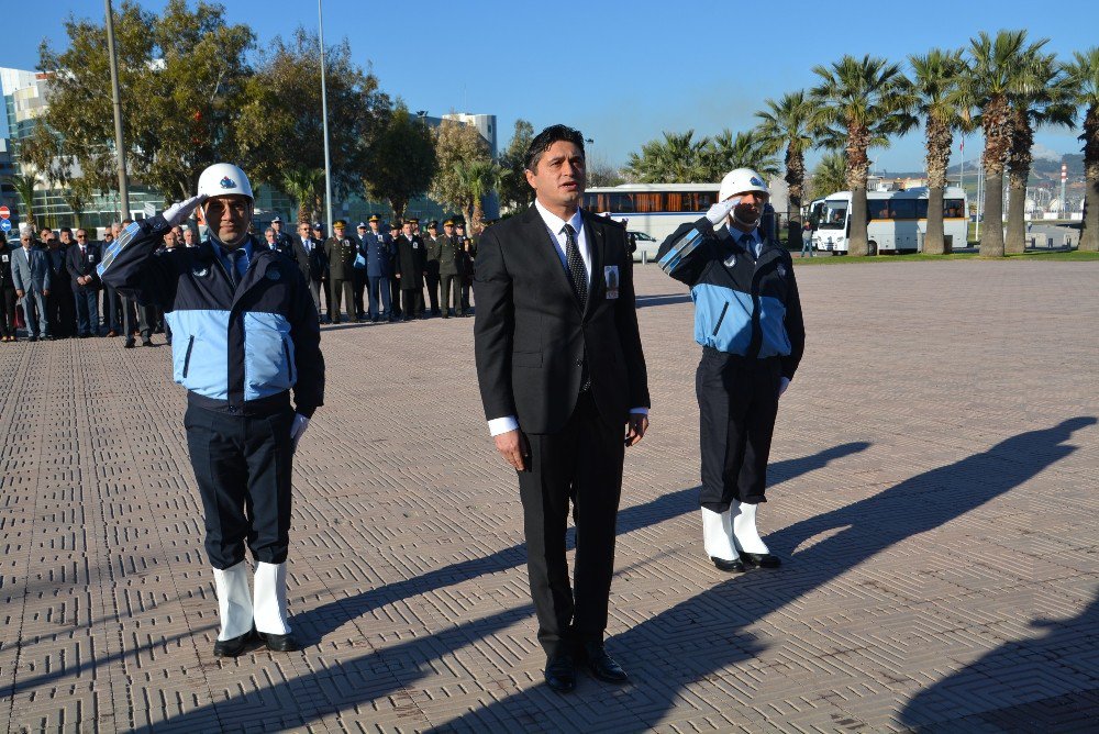 İzmir’in İlçelerinde Duygu Yüklü 18 Mart Törenleri