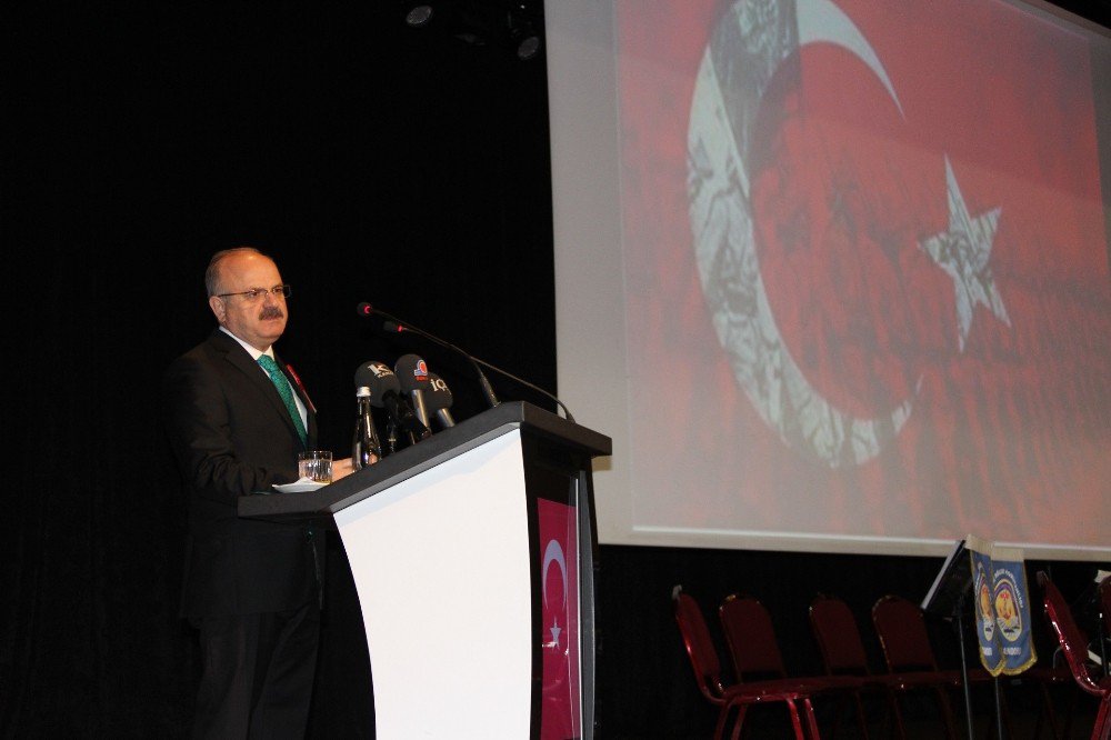 Çanakkale Kahramanları Mersin’de Törenle Anıldı