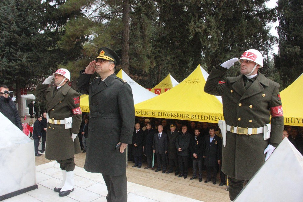 Çanakkale Zaferinin 102. Yıl Dönümünde Şehitler Anıldı