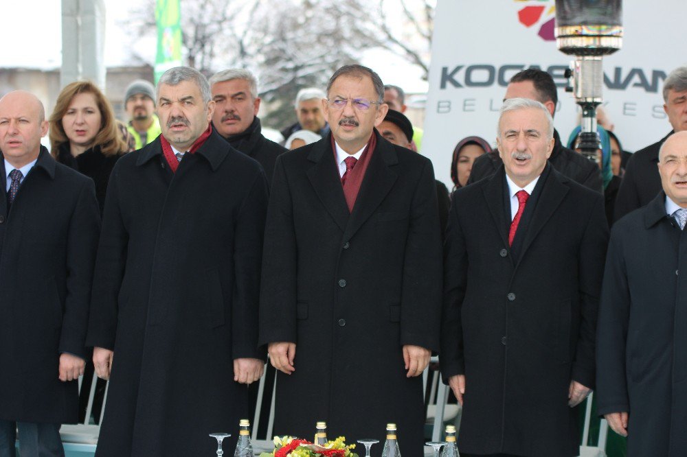 Çevre Ve Şehircilik Bakanı Mehmet Özhaseki: