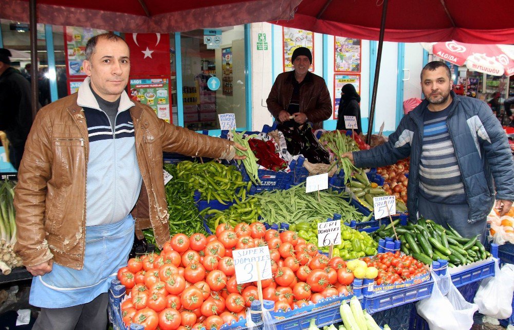 Samsun’da Sebze Ve Meyve Ateş Pahası