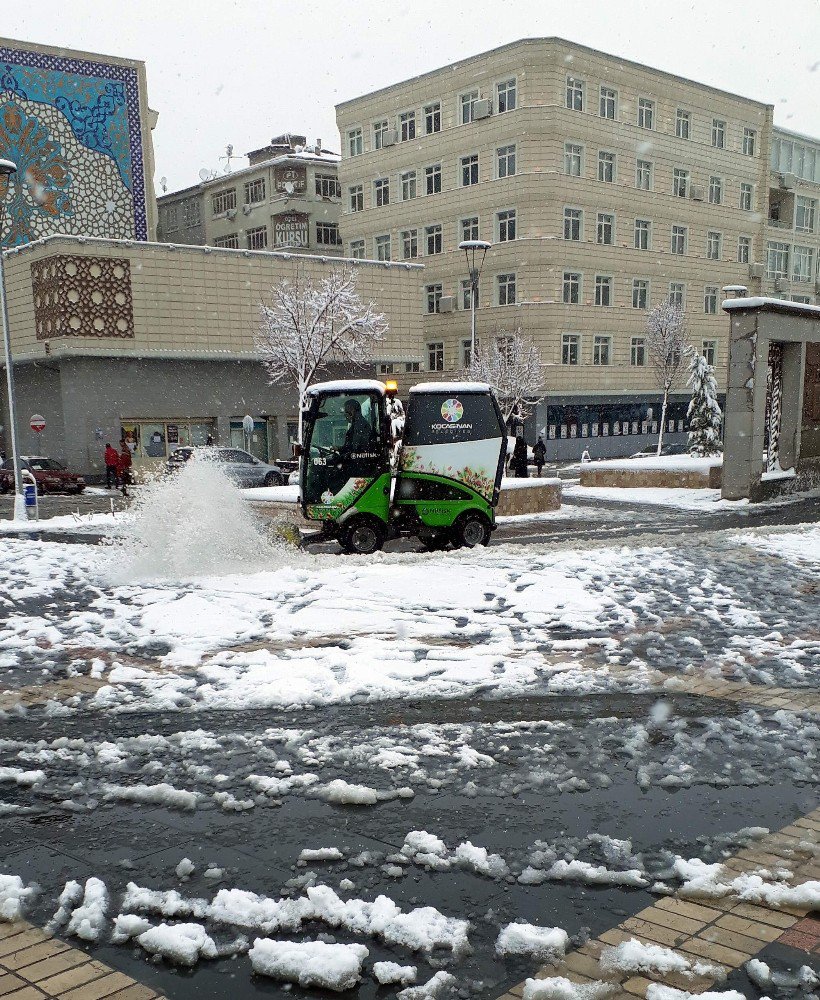 Kayseri’de Kar Yağışı