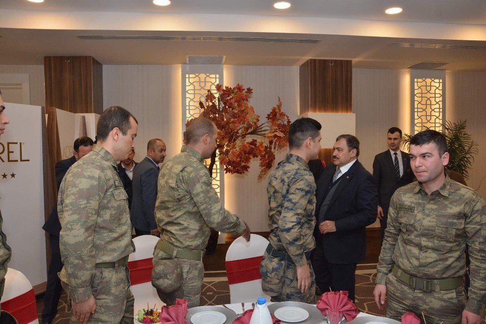 Bakan Eroğlu, Bugün Temeli Atılan 15 Mart Çanakkale Köprüsü İle İlgili Olarak: