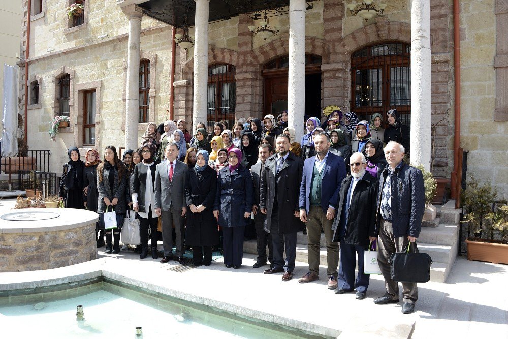 Ak Parti Meram Skm Çalışmalarına Ara Vermiyor