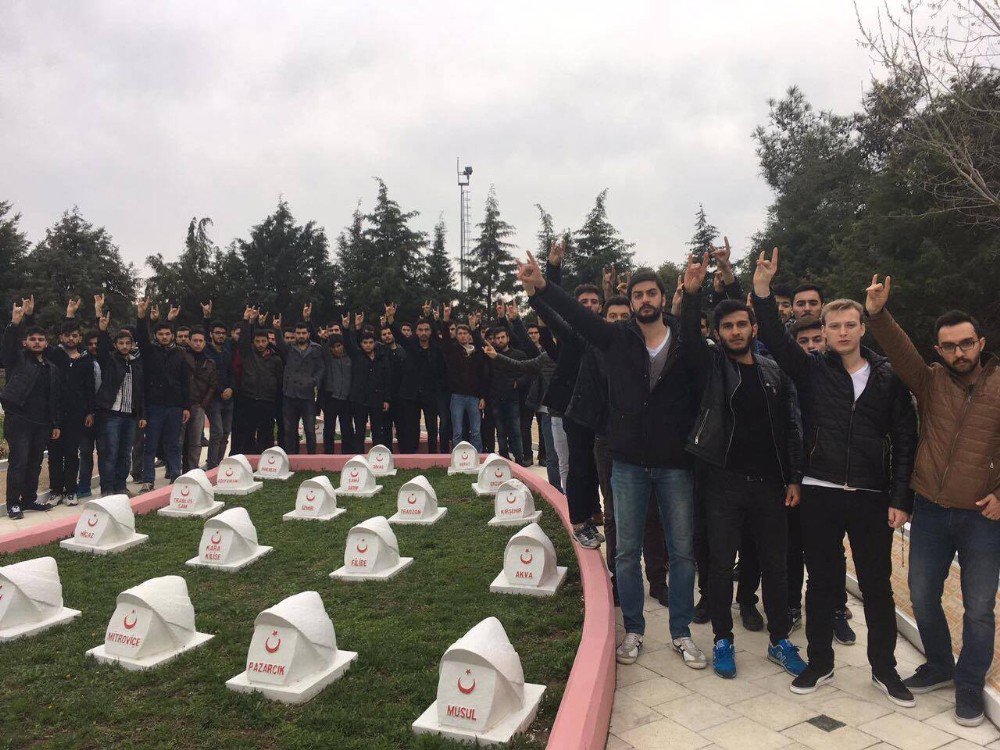 Ülkücüler Çanakkale’ye Çıkartma Yaptı