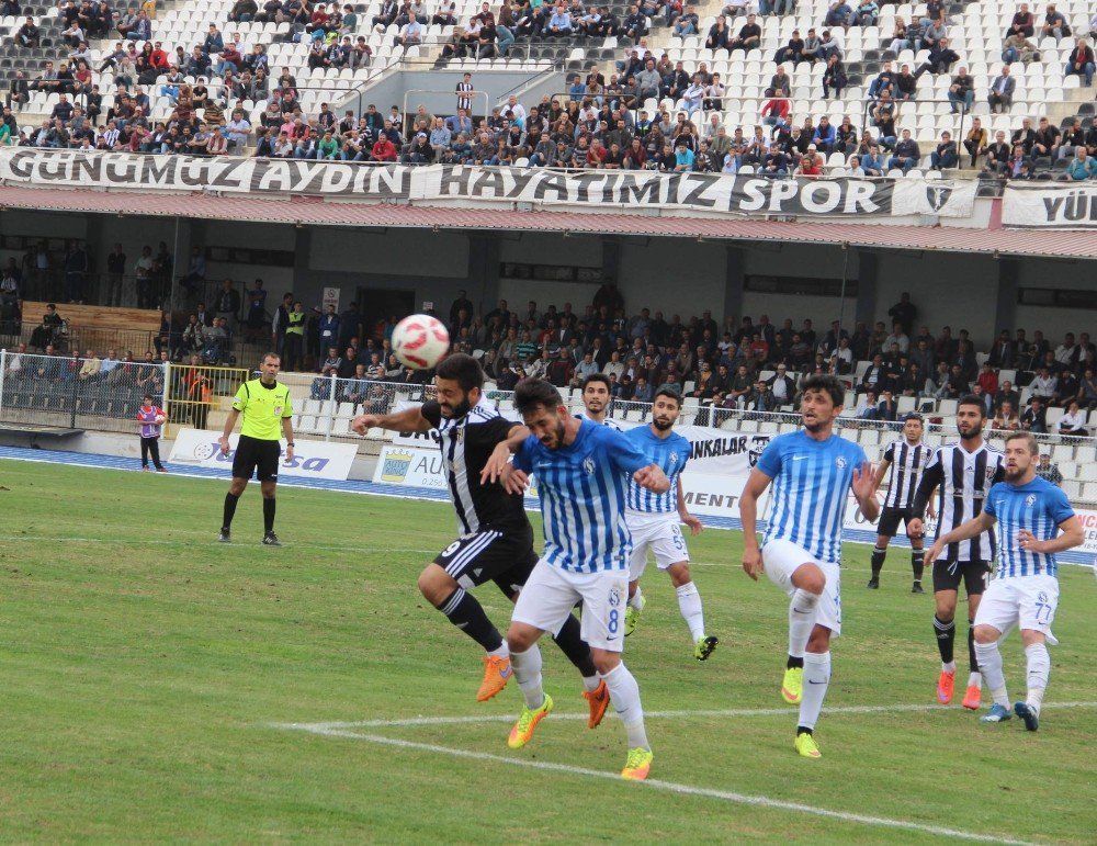 Aydınspor 1923 Sarıyer’den 3 Yedi