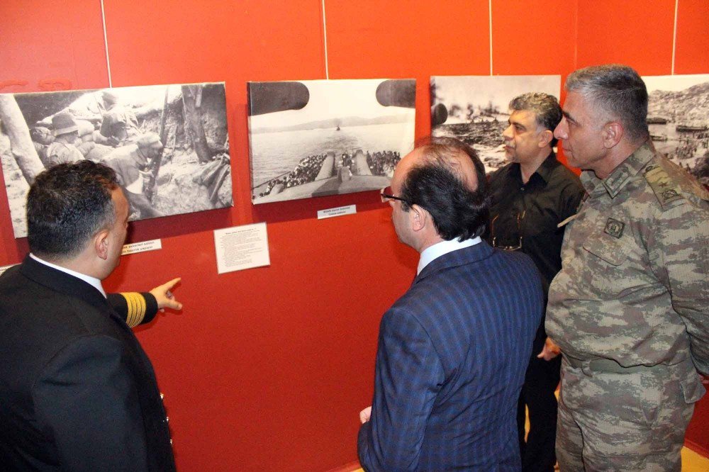 "Geçilemeyen Çanakkale" Fotoğrafları Sergisi